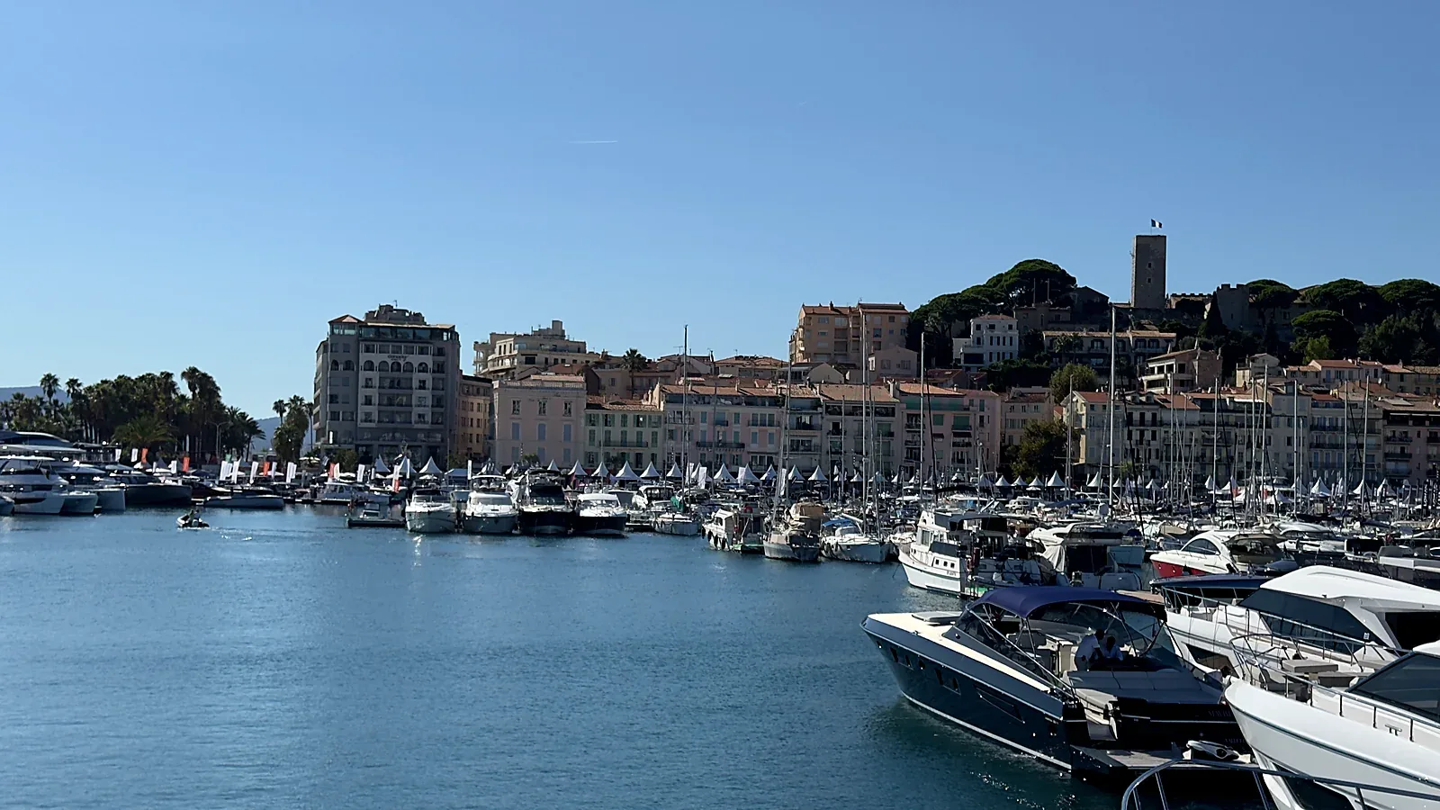 Côte d'Azur — Cannes harbour